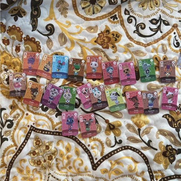 Mini Animal Crossing Amiibo cards - Picture 2 of 2